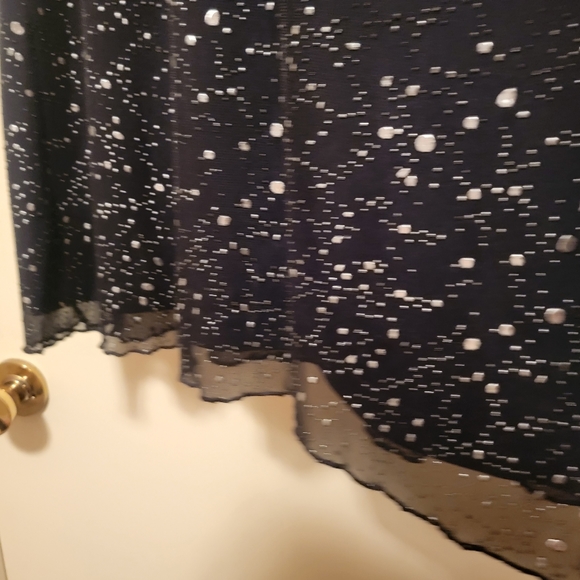 Woman's top - Picture 5 of 6